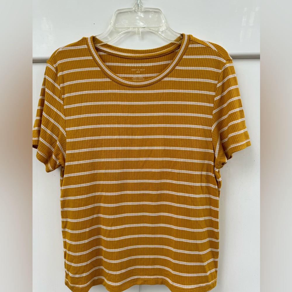 American Eagle soft & sexy ribbed top size M women’s